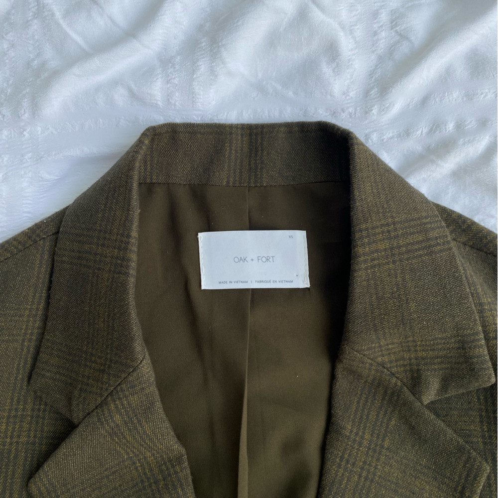 Oak + Fort Olive plaid blazer